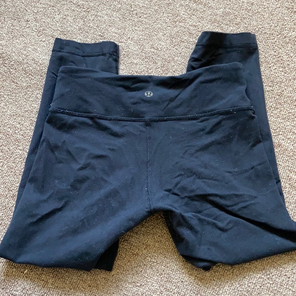 LULULEMON leggings cropped🖤